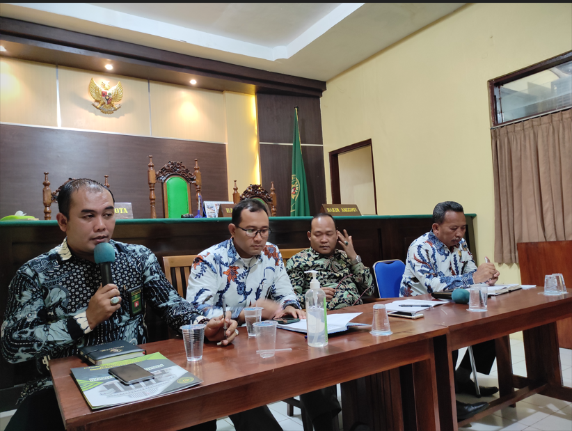 rapat 01 juni 22